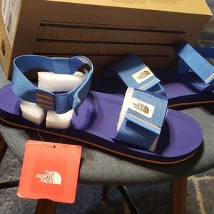 The North Face Skeena Beach Sandal Blue Orange NEW